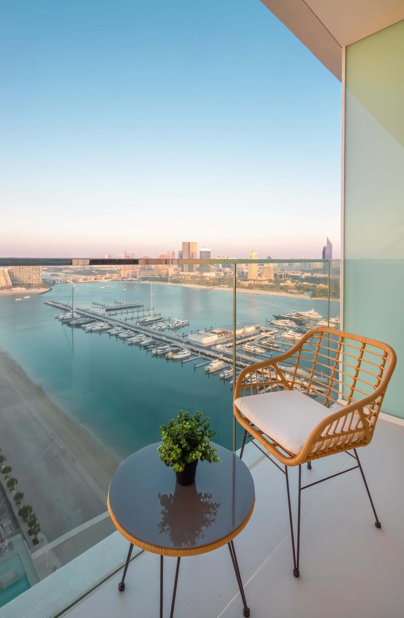 Silkhaus Palm View 1Bdr With Private Beach In Emaar Beachfront 두바이 외부 사진